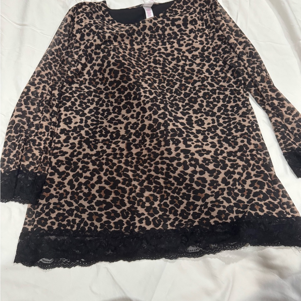 Lace cheetah shirt